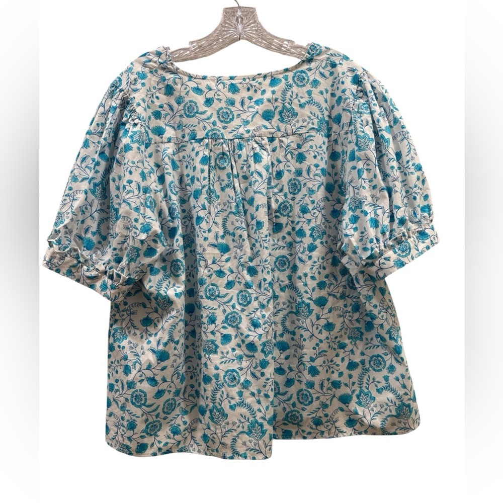 Draper James Blue and White Floral Blouse - Picture 2 of 6